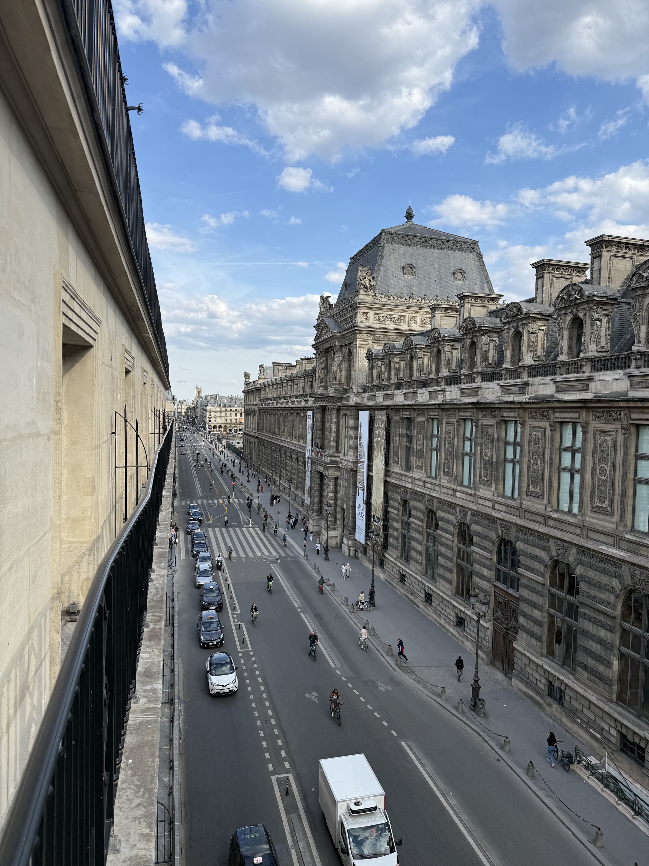 louvre-left.jpeg